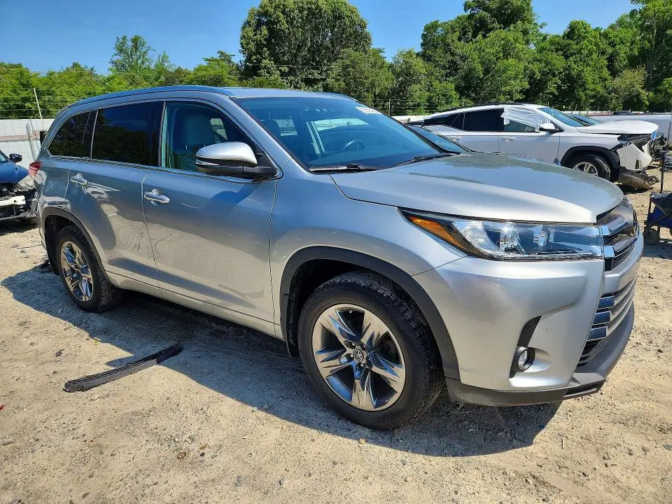 2019 TOYOTA HIGHLANDER LIMITED PLATINUM  