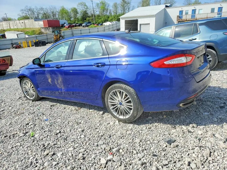 2016 FORD FUSION SE  