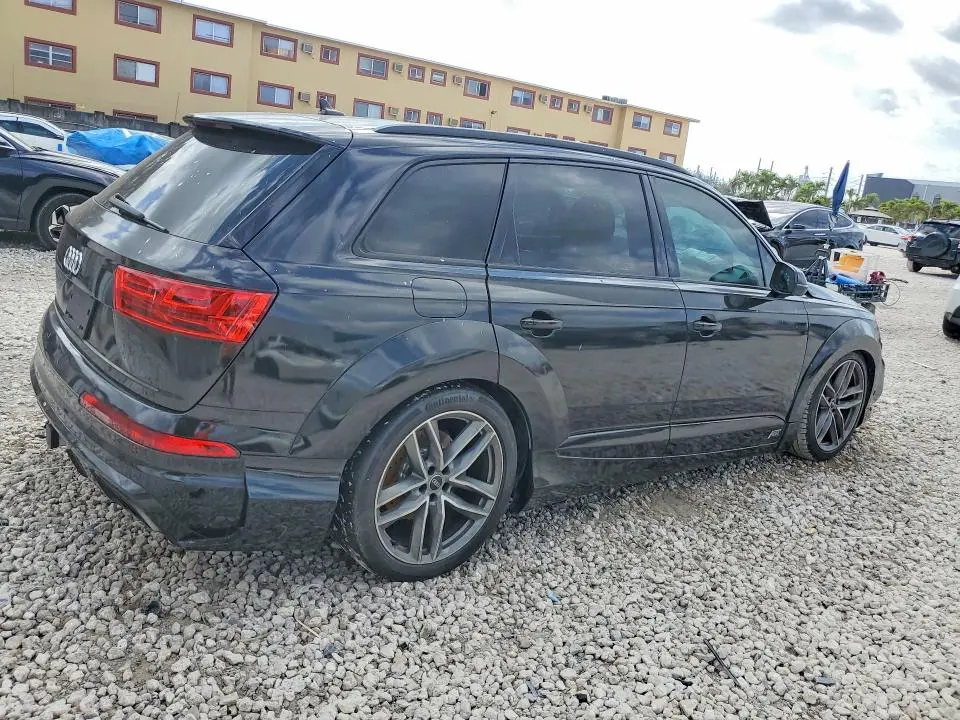 2017 AUDI Q7 PRESTIGE  