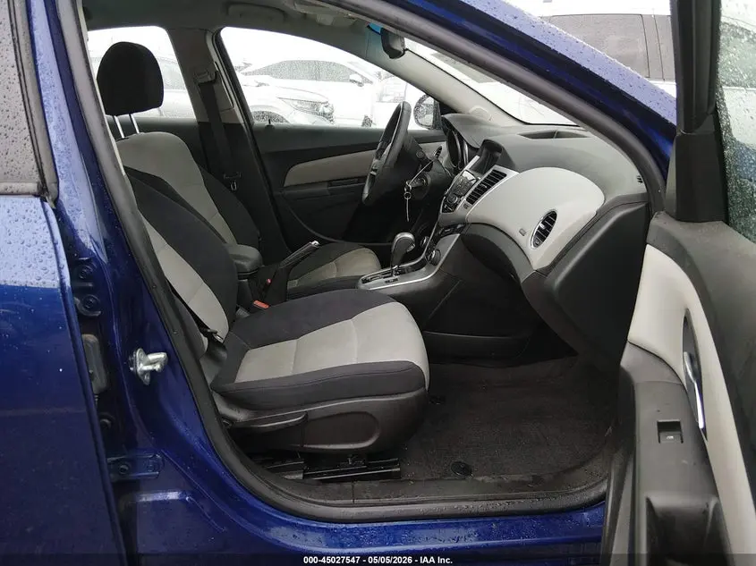2013 CHEVROLET CRUZE LS AUTO