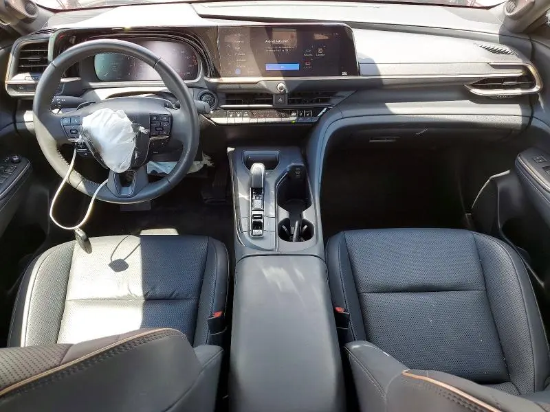 2023 TOYOTA CROWN PLATINUM  