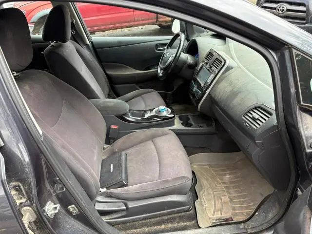 2013 NISSAN LEAF S  