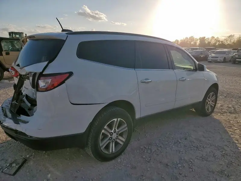 2017 CHEVROLET TRAVERSE LT  