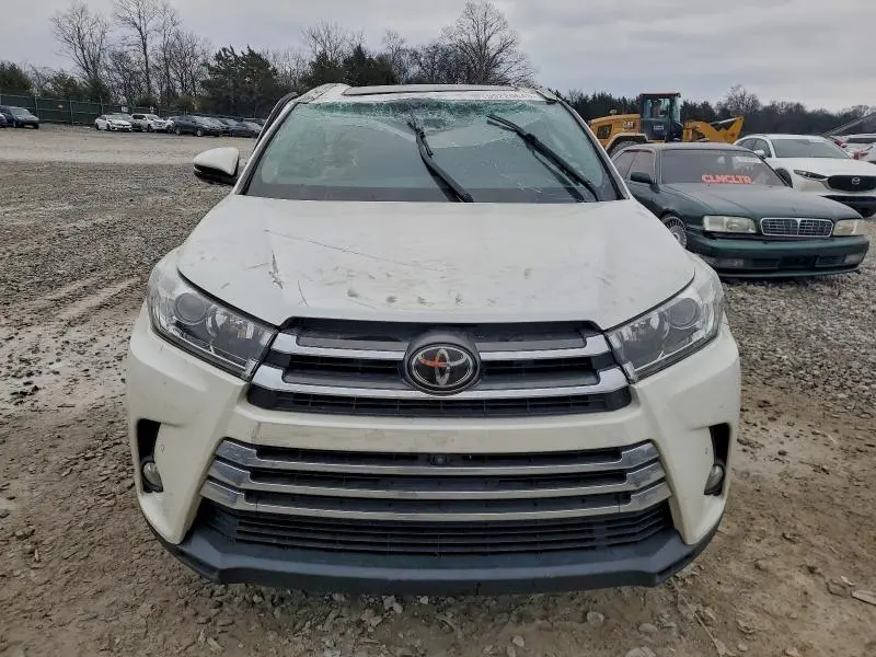 2017 TOYOTA HIGHLANDER LIMITED  