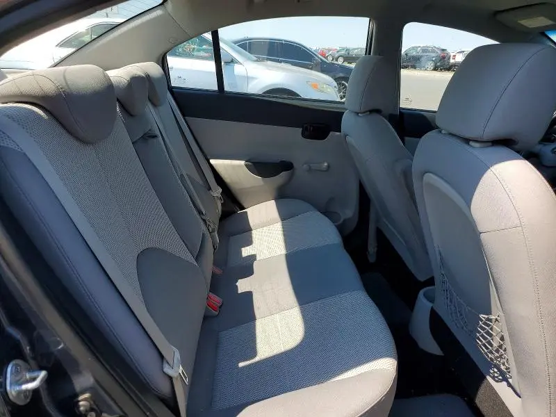 2011 HYUNDAI ACCENT GLS  