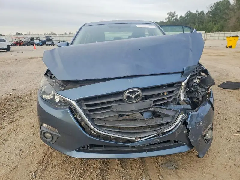 2015 MAZDA 3 TOURING  