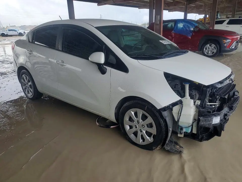 2016 KIA RIO LX  