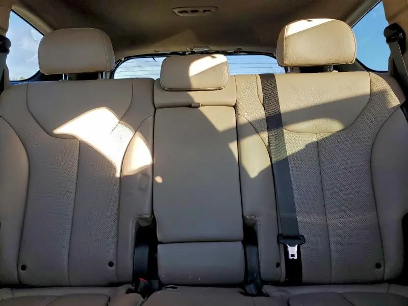 2019 HYUNDAI SANTA FE LIMITED  