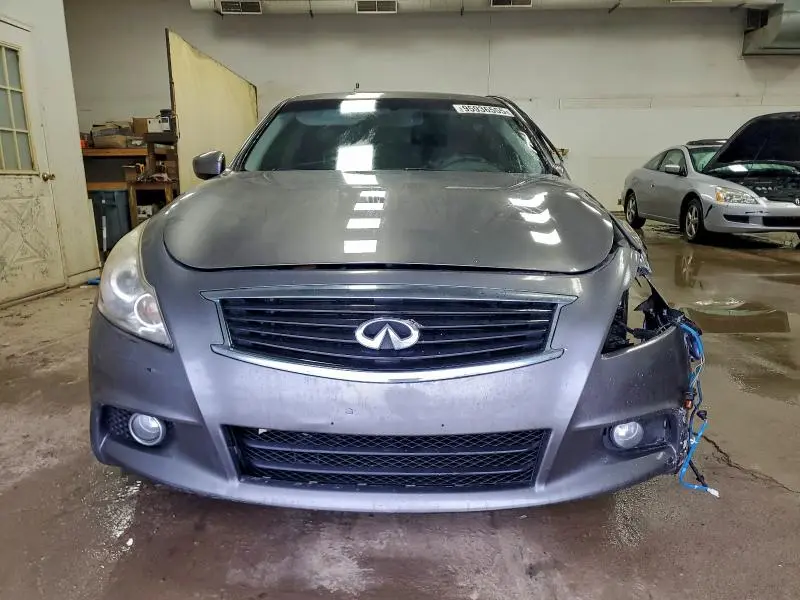 2013 INFINITI G37   