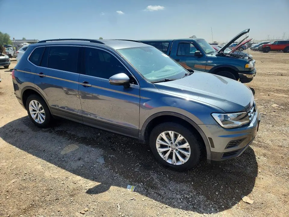2019 VOLKSWAGEN TIGUAN SE  