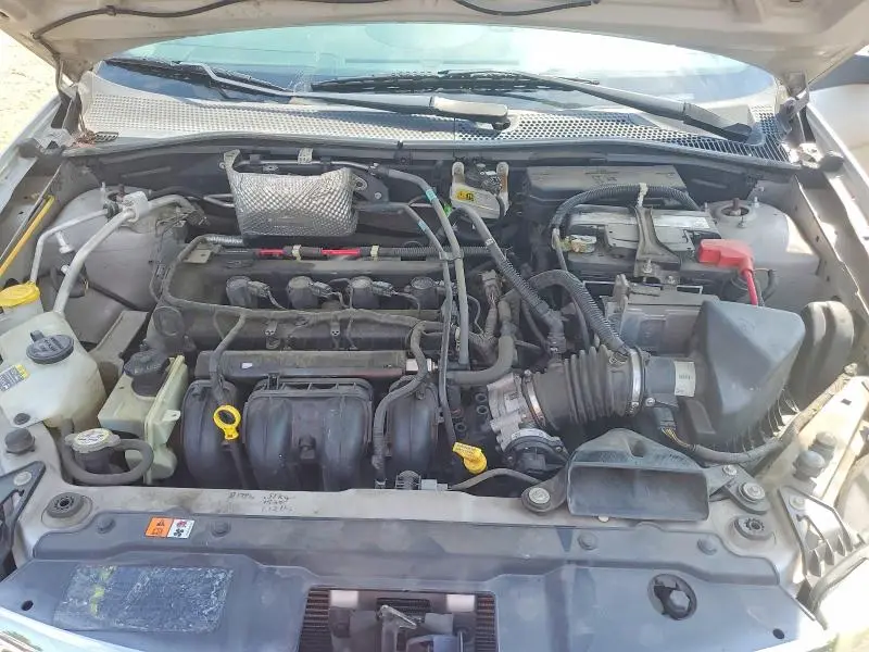 2011 FORD FOCUS SE  