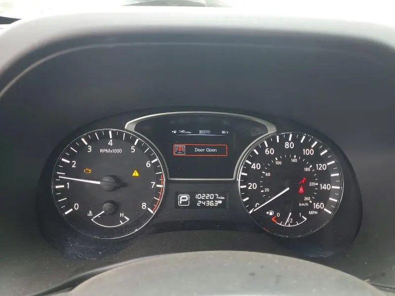 2013 NISSAN PATHFINDER S  
