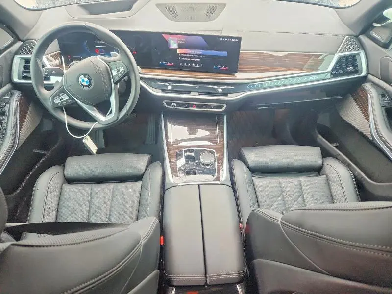 2025 BMW X5 XDRIVE40I  