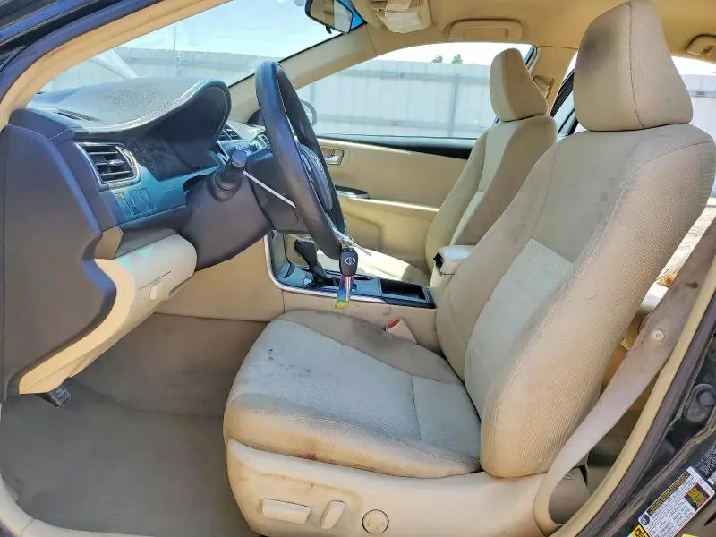2015 TOYOTA CAMRY LE  