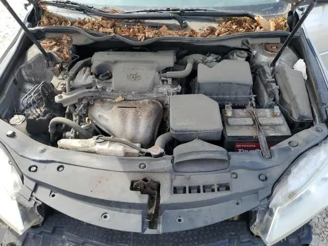 2016 TOYOTA CAMRY LE  