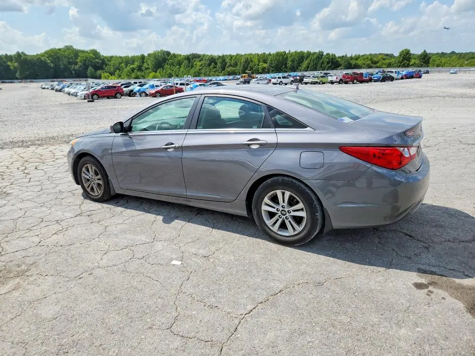 2012 HYUNDAI SONATA GLS  