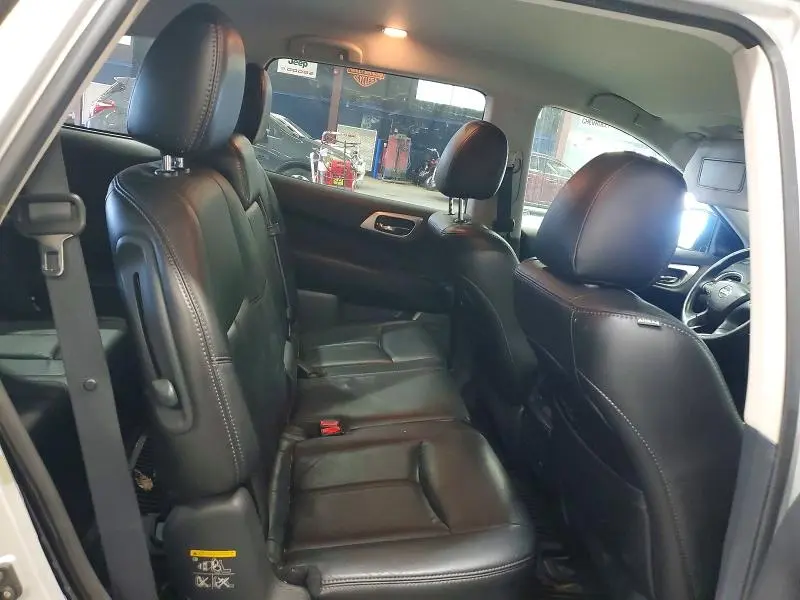 2014 NISSAN PATHFINDER SL  