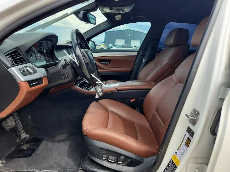2013 BMW 550 XI  