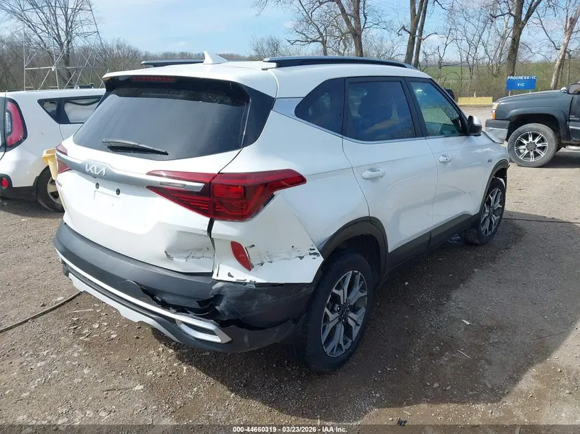 2022 KIA SELTOS EX