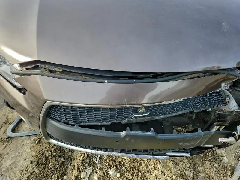 2011 MITSUBISHI OUTLANDER XLS  