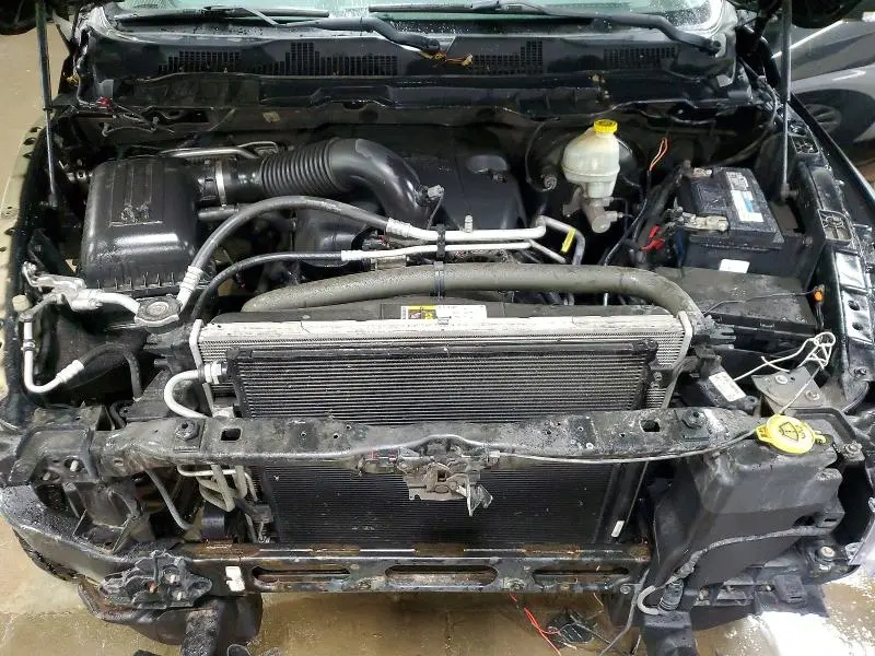 2015 RAM 1500 SLT  