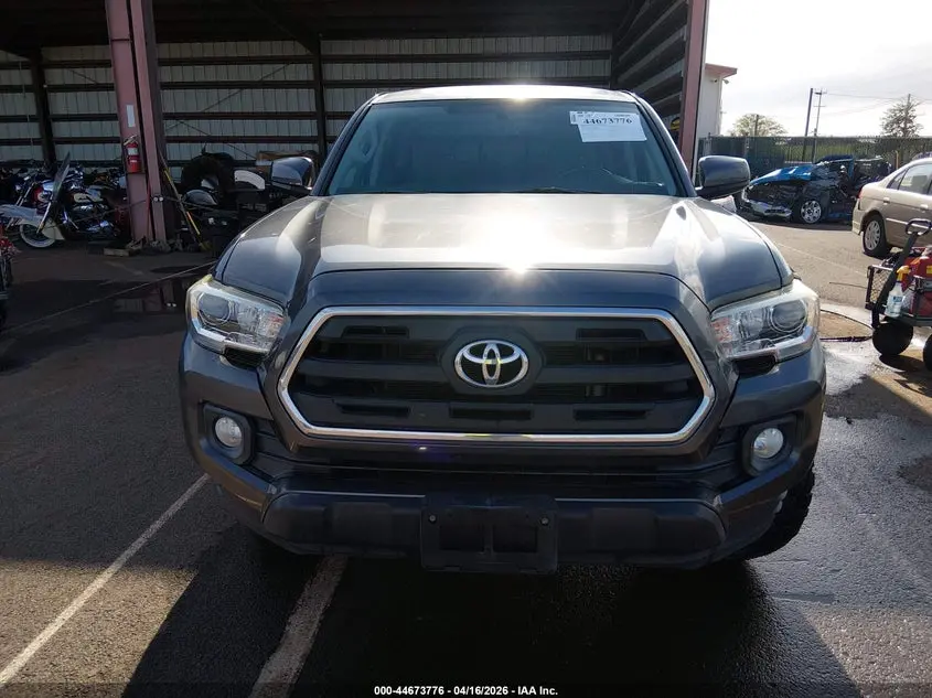 2017 TOYOTA TACOMA SR5 V6