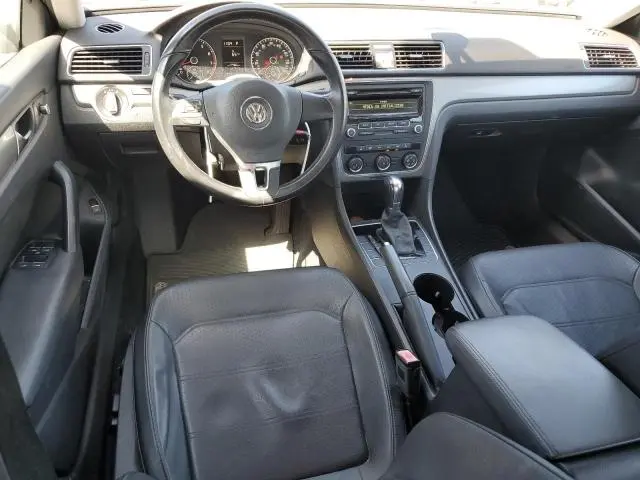 2014 VOLKSWAGEN PASSAT S  