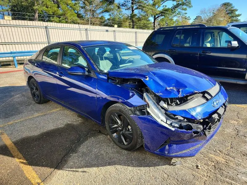 2021 HYUNDAI ELANTRA SEL  