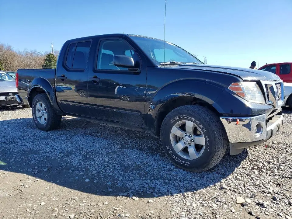 2010 NISSAN FRONTIER SE V6  