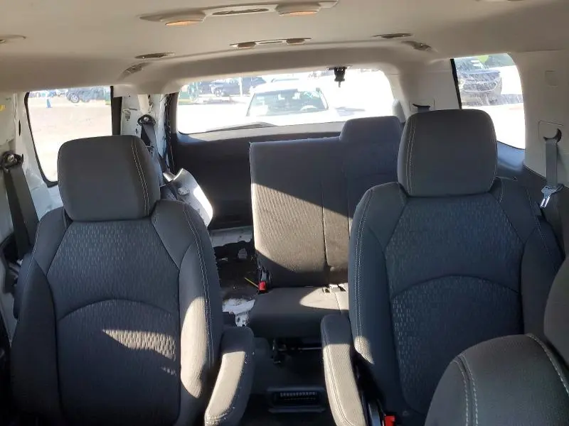 2016 GMC ACADIA SLE  