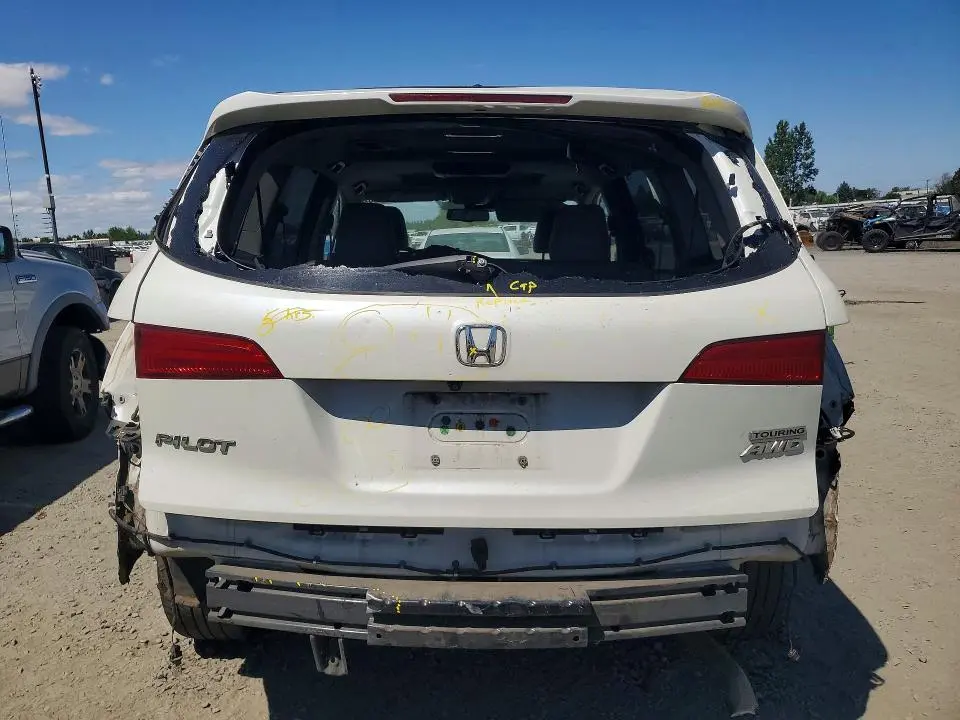 2016 HONDA PILOT TOURING  