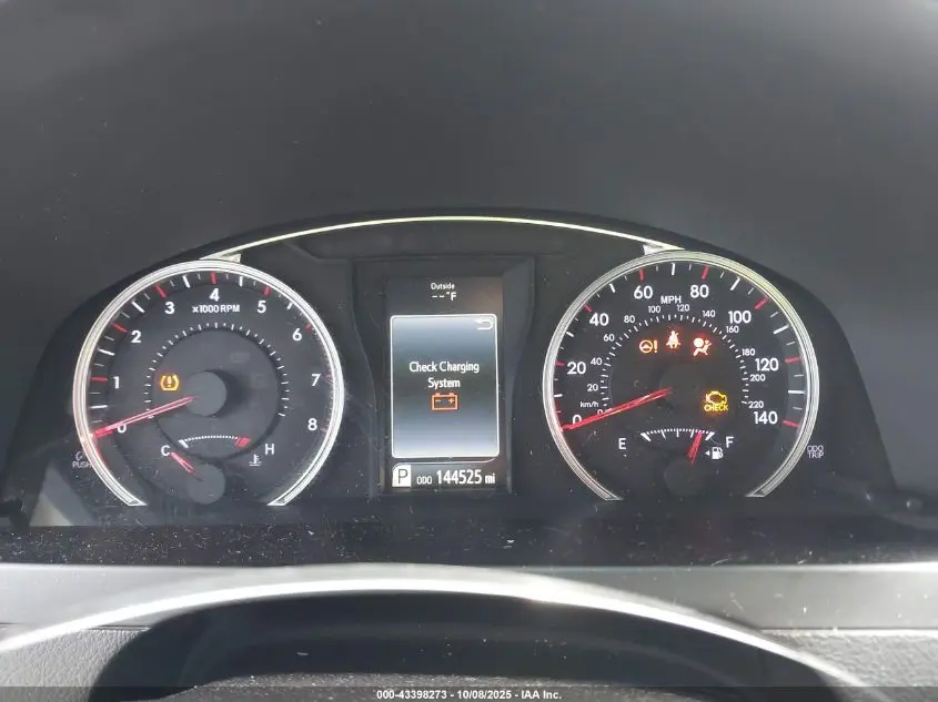 2017 TOYOTA CAMRY SE