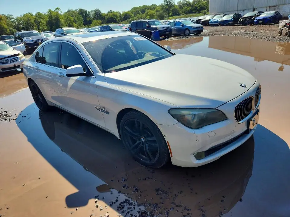 2010 BMW 750 I XDRIVE  