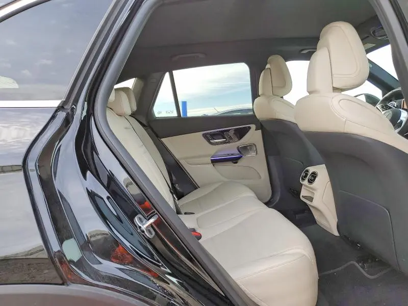 2025 MERCEDES-BENZ GLC 300 4MATIC  