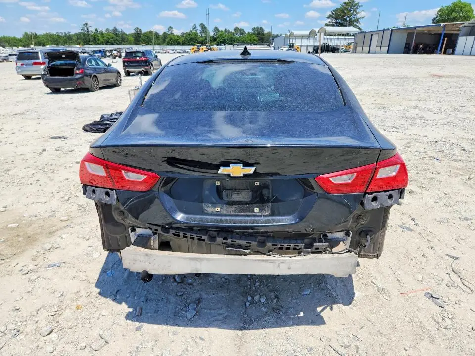 2017 CHEVROLET MALIBU LT  