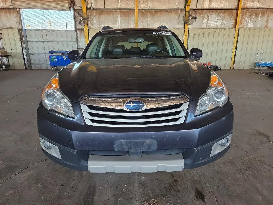2011 SUBARU OUTBACK 2.5I LIMITED  