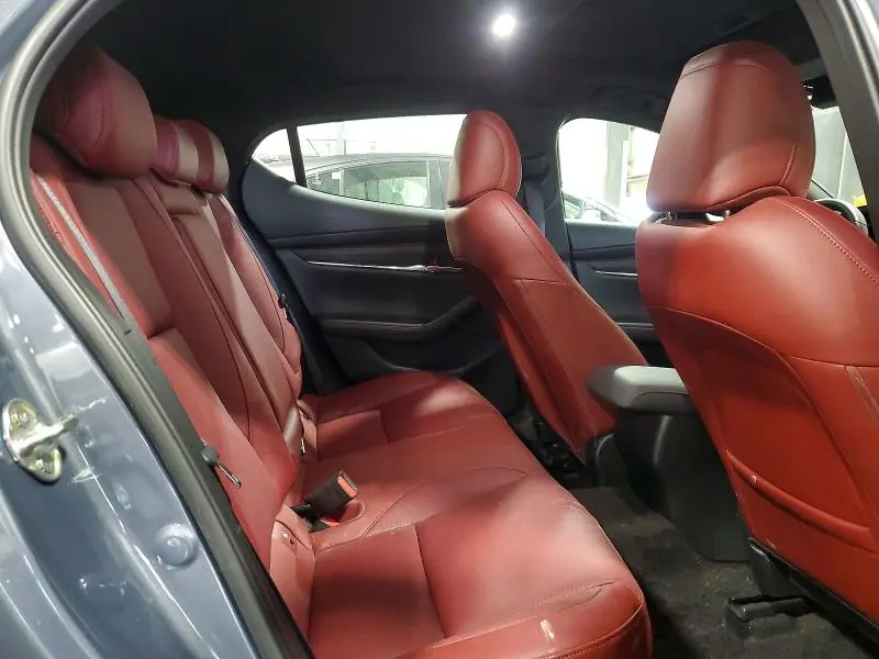 2024 MAZDA 3 PREFERRED  