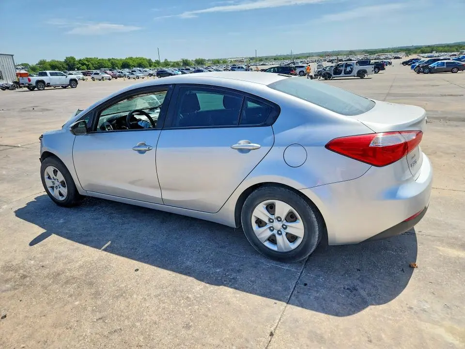2015 KIA FORTE LX  