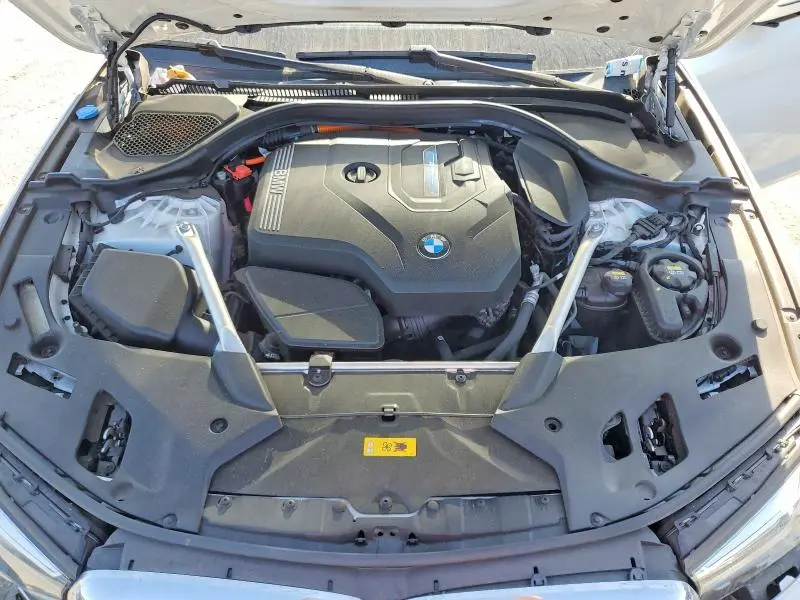 2021 BMW 530E   