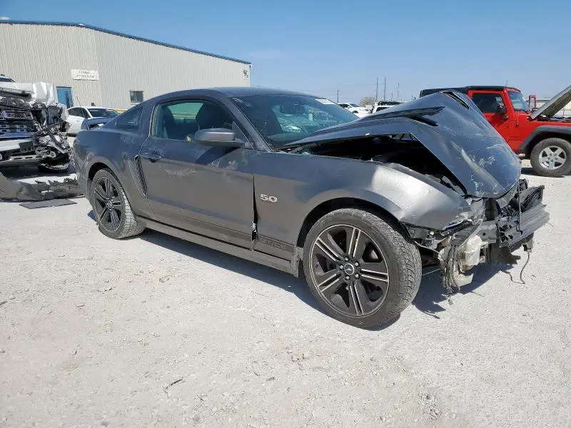 2013 FORD MUSTANG GT  