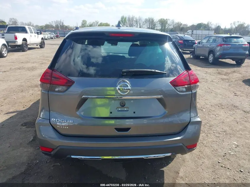 2018 NISSAN ROGUE S