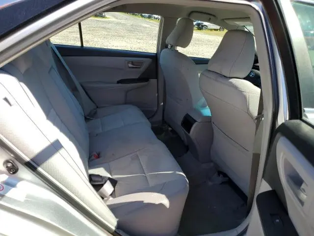 2016 TOYOTA CAMRY LE  