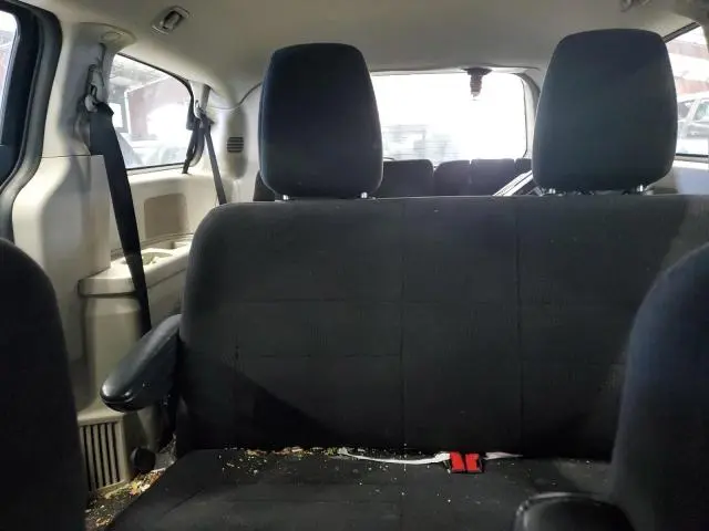 2014 DODGE GRAND CARAVAN SE  