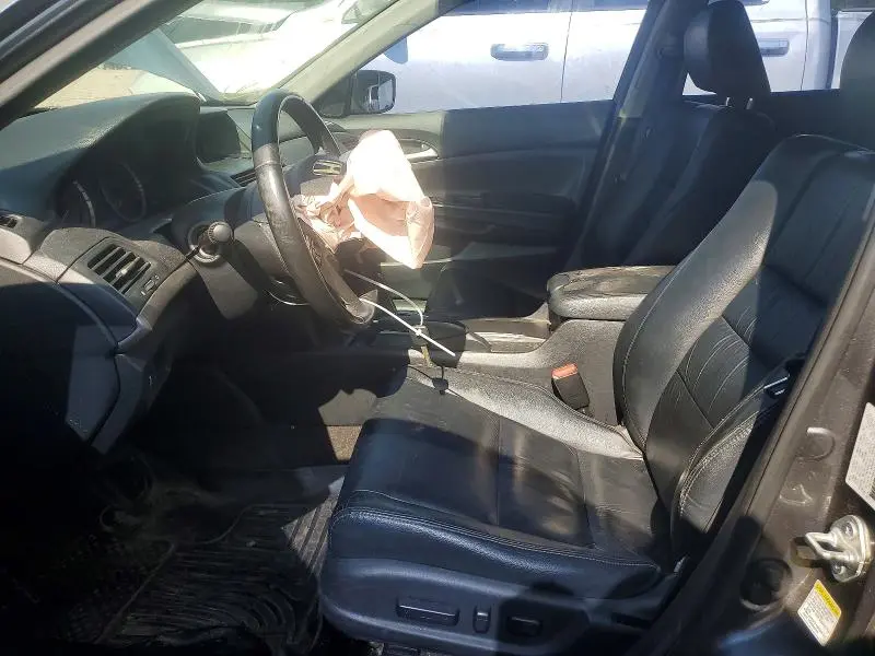 2011 HONDA ACCORD SE  