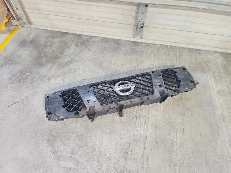 2010 NISSAN TITAN SE  