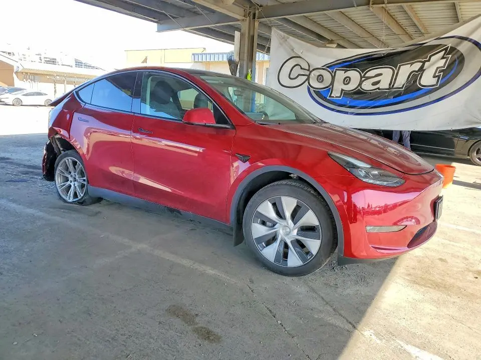 2024 TESLA MODEL Y   