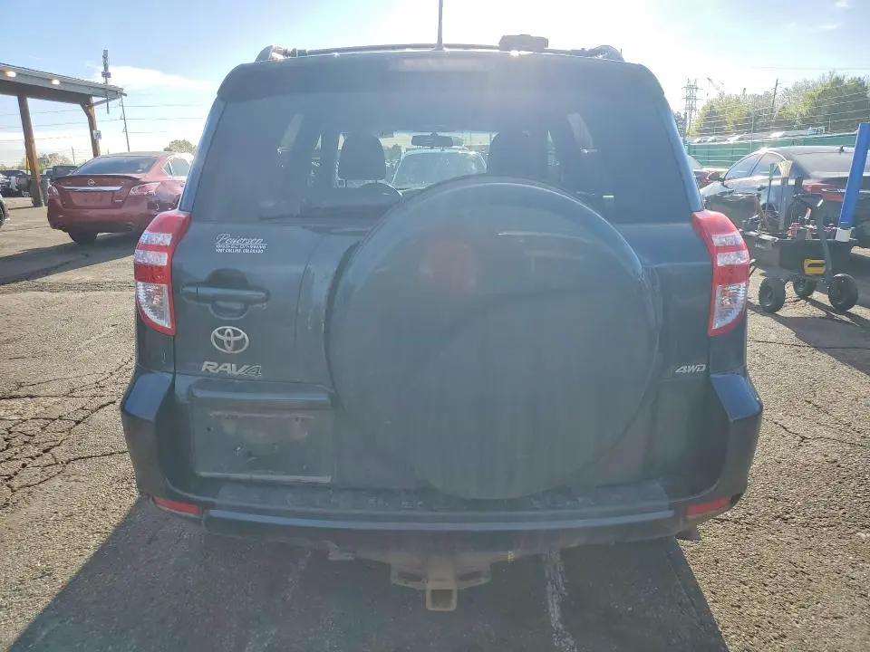 2011 TOYOTA RAV4 BASE  