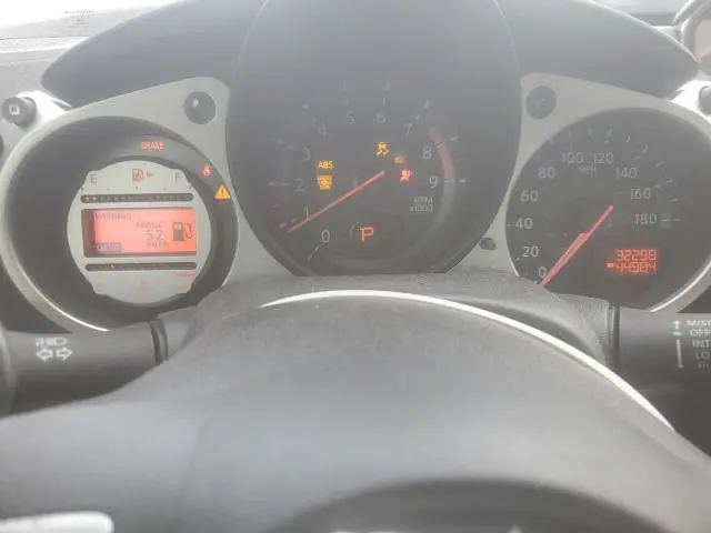 2010 NISSAN 370Z   