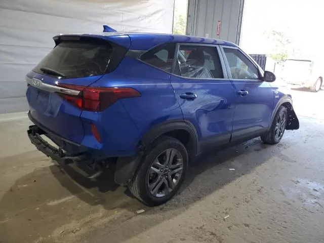 2022 KIA SELTOS LX  