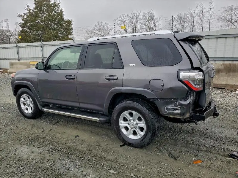 2016 TOYOTA 4RUNNER SR5  
